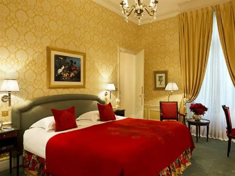 Hotel Westminster Paris 4*,