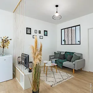 Apartment La Vie Est Belle 